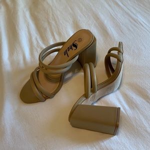 Nude chunky heels
